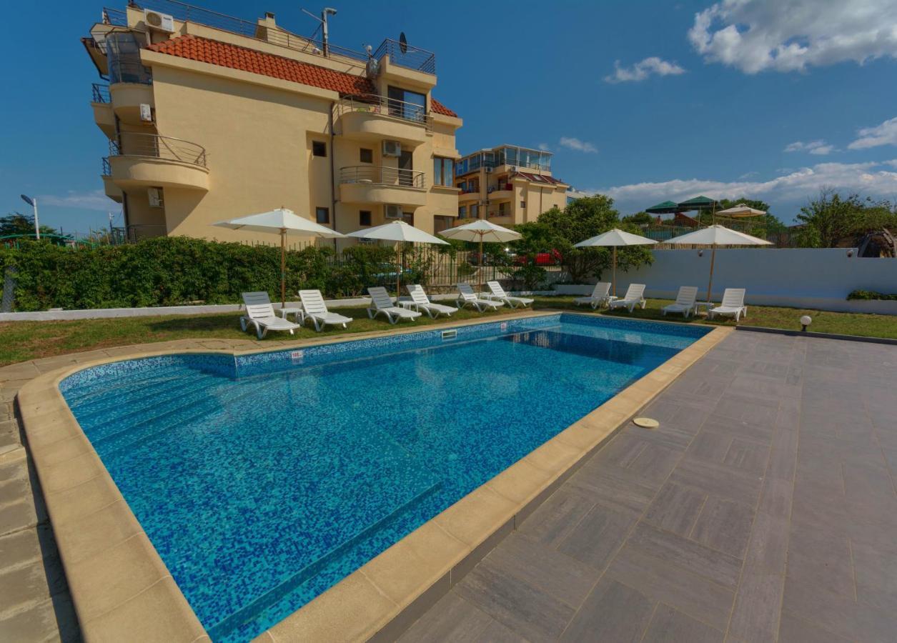 Hotel Odyssey Созопол Екстериор снимка