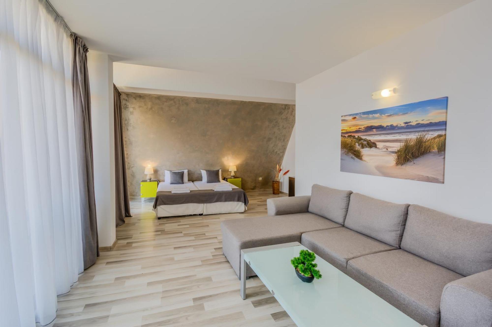 Hotel Odyssey Созопол Екстериор снимка