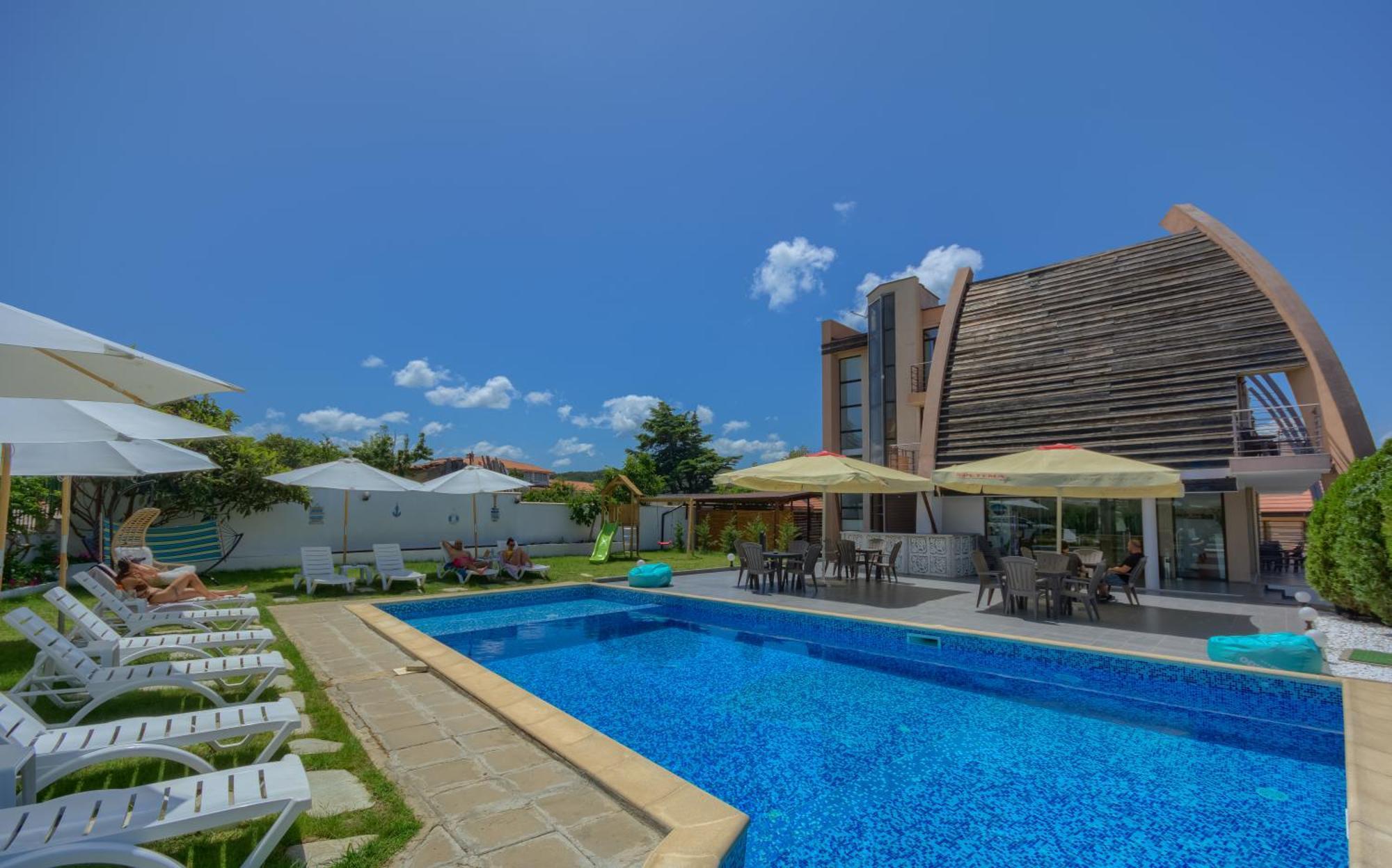 Hotel Odyssey Созопол Екстериор снимка