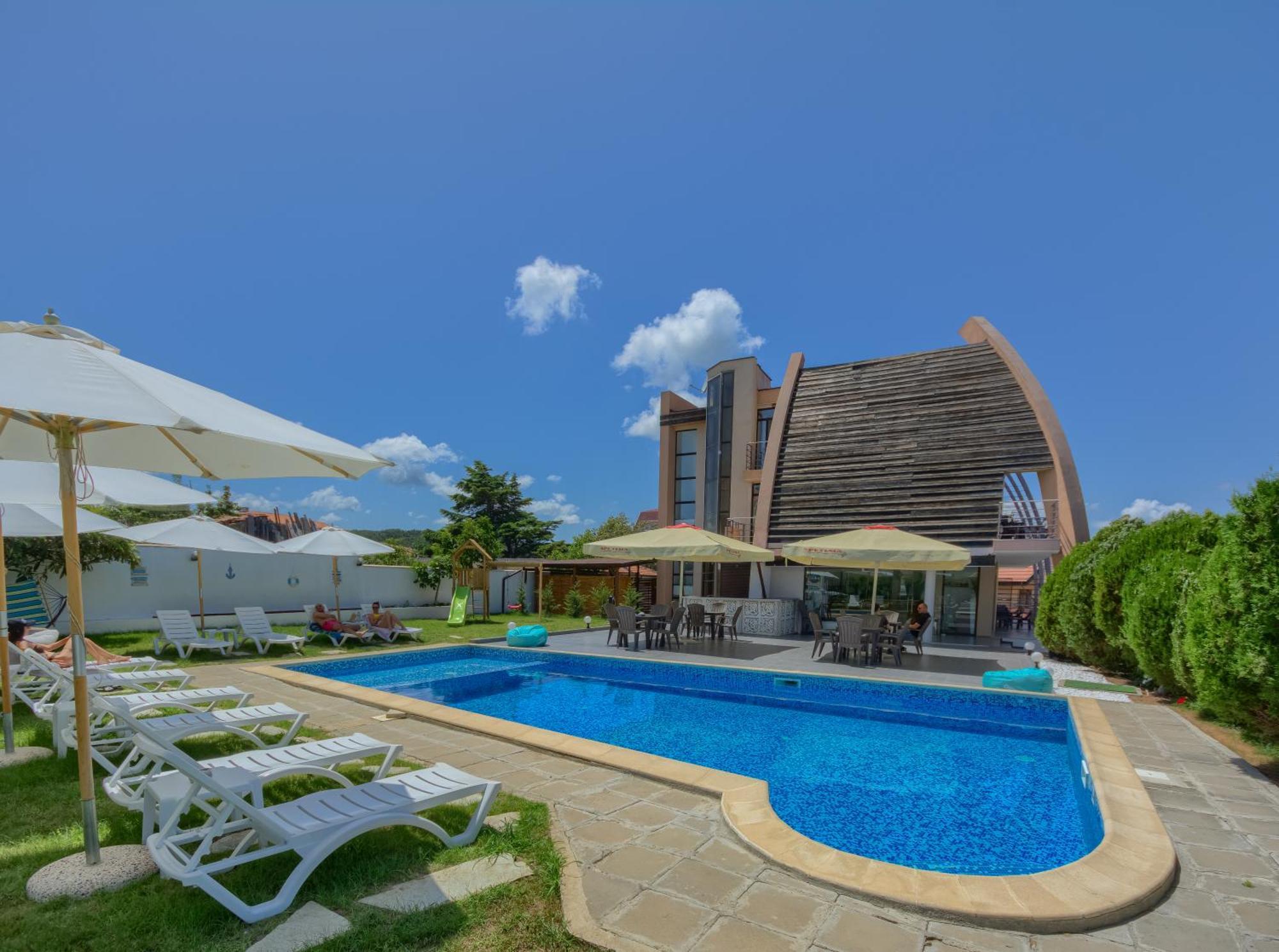 Hotel Odyssey Созопол Екстериор снимка