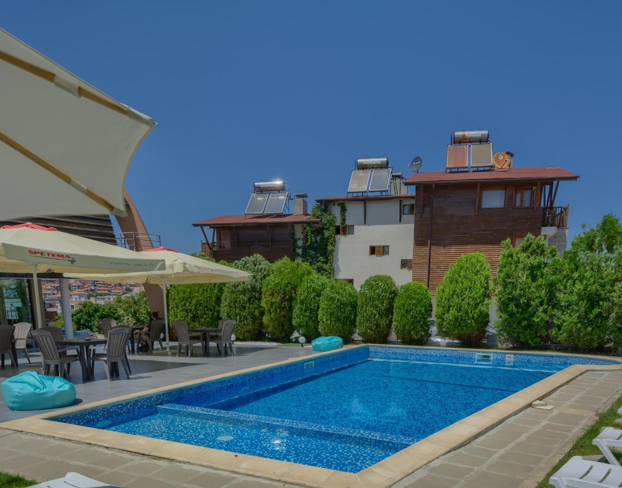 Hotel Odyssey Созопол Екстериор снимка