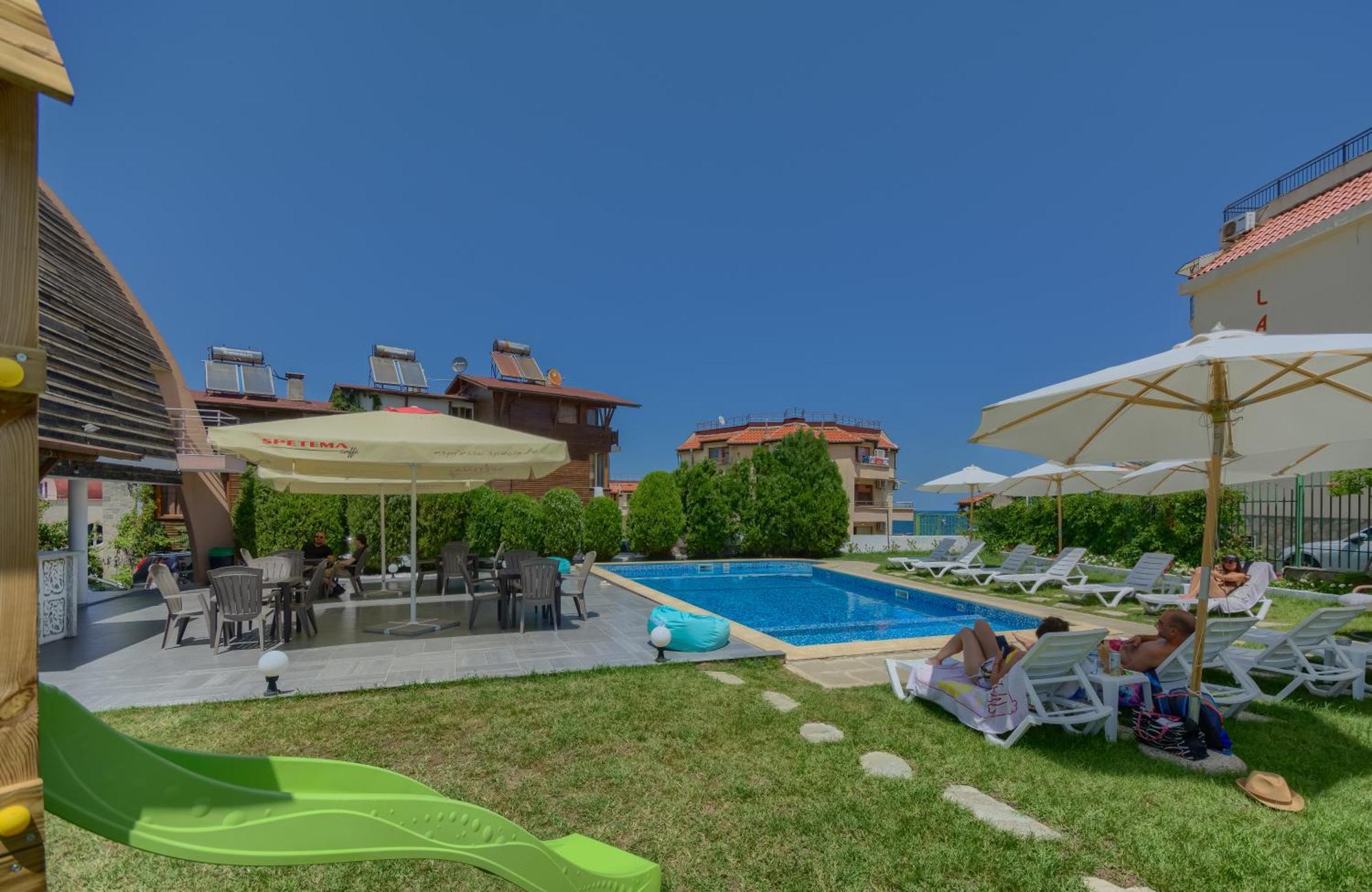 Hotel Odyssey Созопол Екстериор снимка